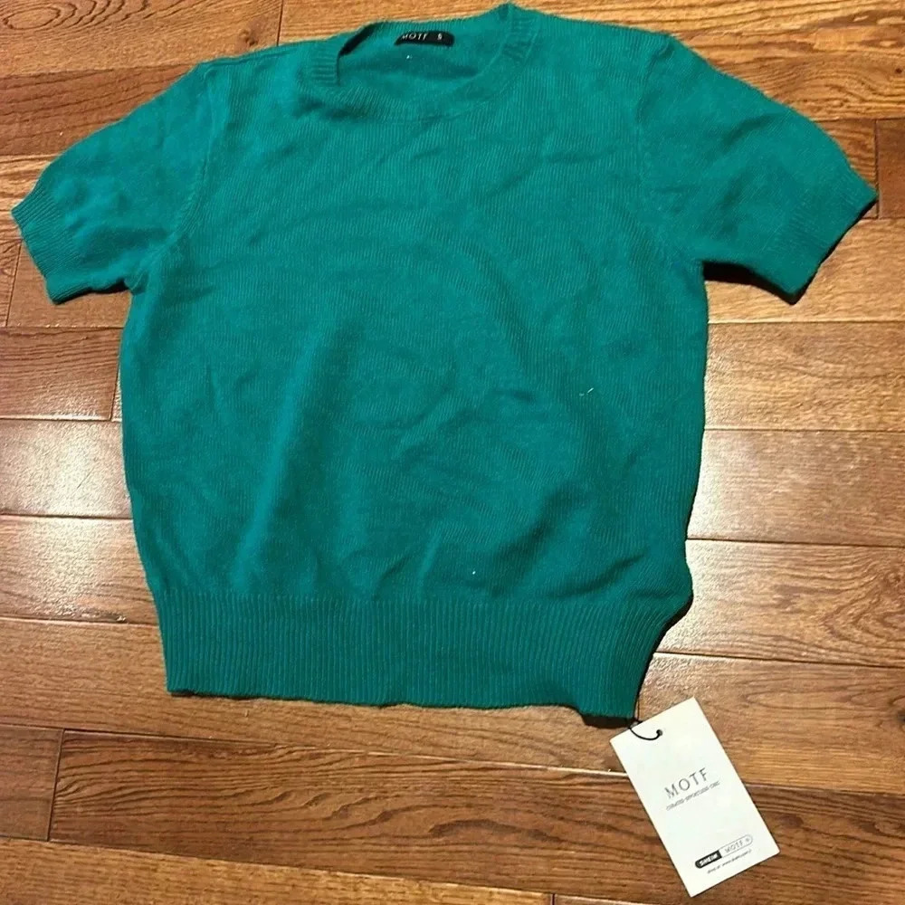 MOTF Luxe Soft Green crew neck Sweater Sz S - Picture 4 of 9
